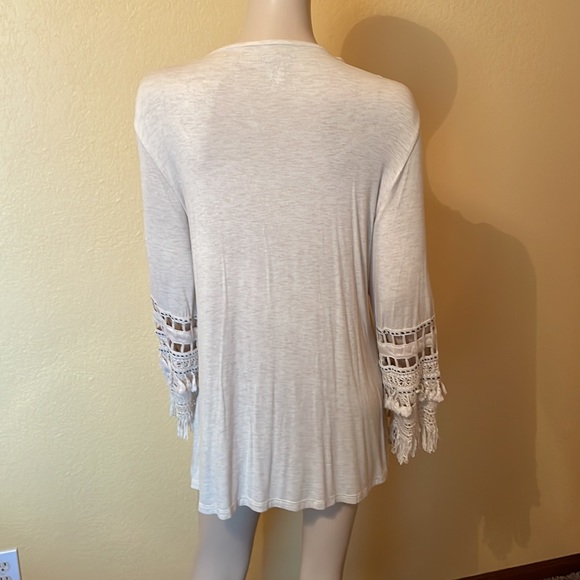 Chico’s NWT Novelty Sleeve Tunic Top  3/4 Sleeve Fashion Sz XL - Picture 4 of 7